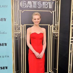 Carey Mulligan posa para los fotógrafos en la premiere en Nueva York de 'El gran Gatsby'