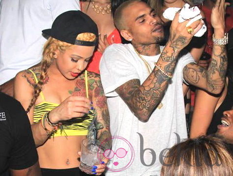 Chris Brown celebrando en Hollywood su 24 cumpleaños