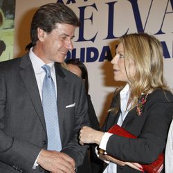 Cayetano Martínez de Irujo y Patricia Rato en los Premios Telva Solidaridad 2013