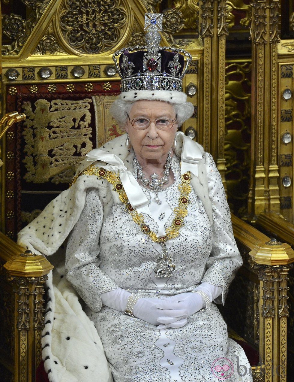 La Reina Isabel en la lectura del programa legislativo del Gobierno Británico