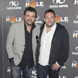 Paco Tous y Pepón Nieto en la celebración de las 500 funciones de 'The Hole'