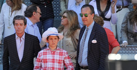 Jaime de Marichalar con su hijo Froilán en la final del Open de Madrid 2013