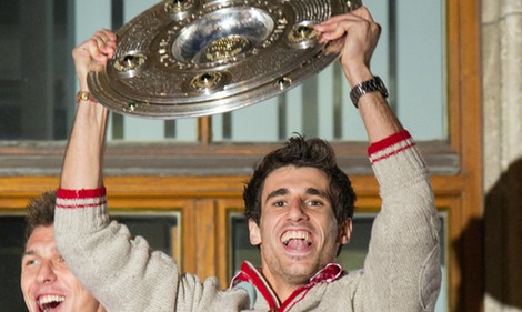 Javi Martínez celebra el título de la Bundesliga