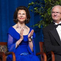 Carlos Gustavo y Silvia de Suecia en la conmemoración del 375 aniversario de Nueva Suecia
