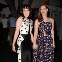 Jena Malone y Liz Goldwyn en la Cena de Cosméticos organizada por Vogue y MAC