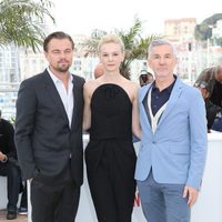 Leonardo DiCaprio, Carey Mulligan y Baz Luhrmann en el Festival de Cine de Cannes 2013