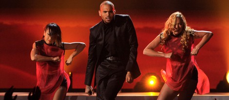 Actuación de Chris Brown en los Billboard Music Awards 2013