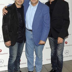 Marcial Álvarez, Tito Valverde y Juanjo Artero en la entrega del Premio Agustín González 2013