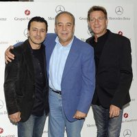 Marcial Álvarez, Tito Valverde y Juanjo Artero en la entrega del Premio Agustín González 2013