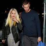 Calvin Harris y Rita Ora de paseo por la capital británica