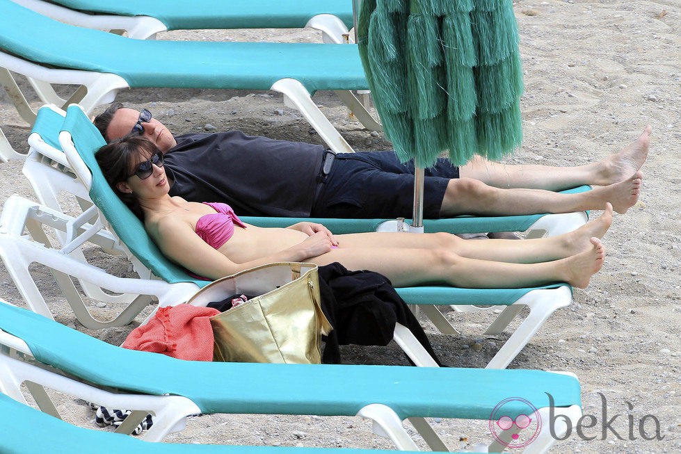 David y Samantha Cameron tomando el sol en las playas de Ibiza
