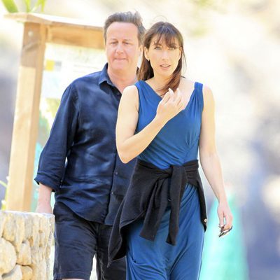 David Cameron disfruta de Ibiza con su mujer Samantha y sus tres hijos