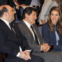 La Princesa Letizia junto al presidente de Asturias en Oviedo