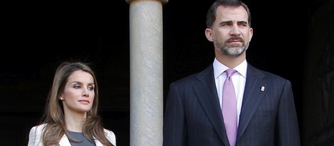 Los Príncipes Felipe y Letizia en la Entrega del Premio Príncipe de Viana 2013