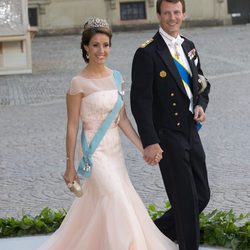 Los Príncipes Joaquín y Marie de Dinamarca en la boda de Magdalena de Suecia y Chris O'Neill