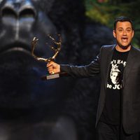 Jimmy Kimmel recoge un premio en los Guys Choice Awards 2013