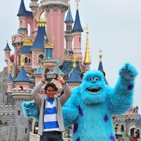 Rafa Nadal celebra su victoria en Roland Garros 2013 en Disneyland París