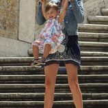 Ivanka Trump con su hija Arabella en Roma