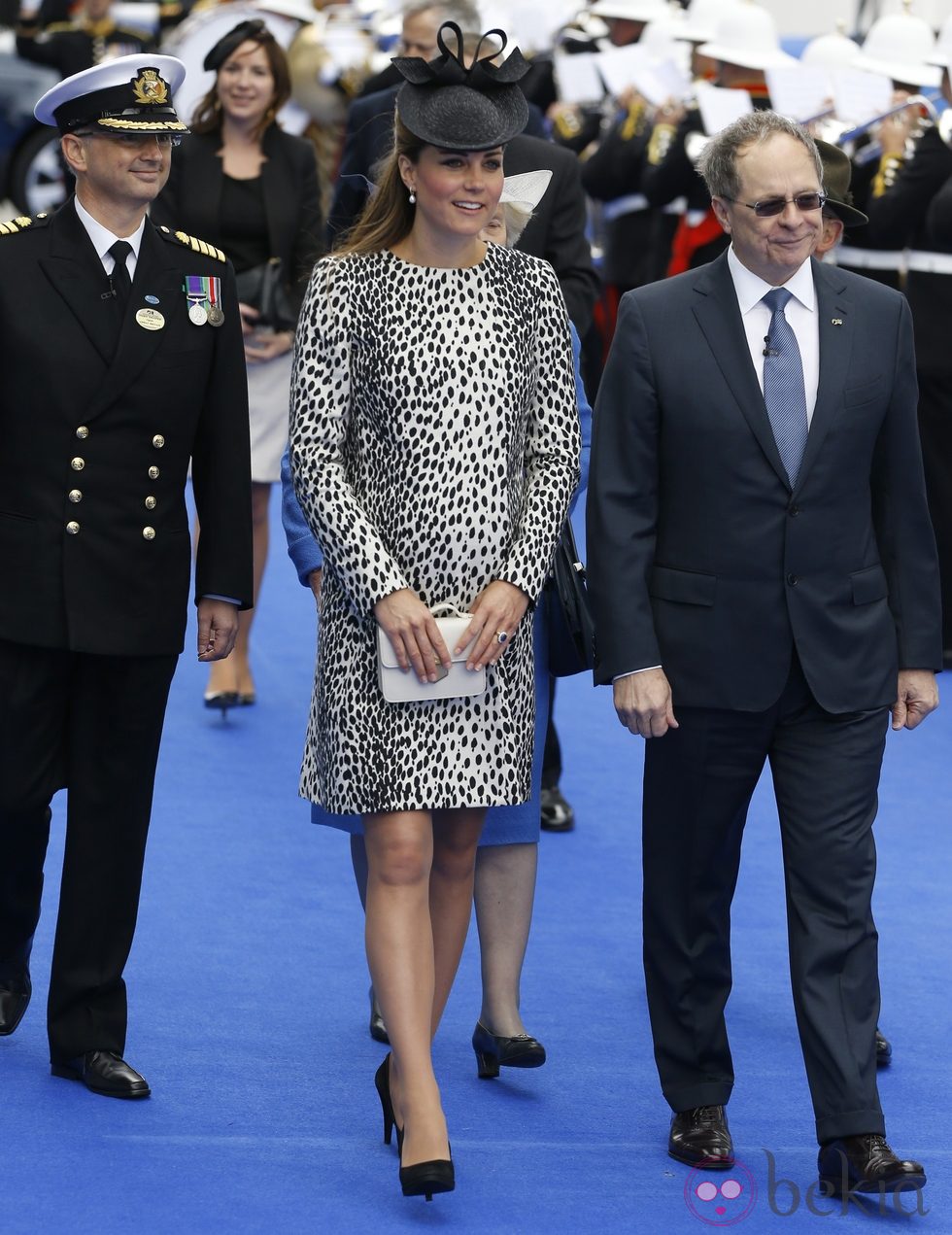 Kate Middleton luce embarazo en su último acto oficial antes de ser madre