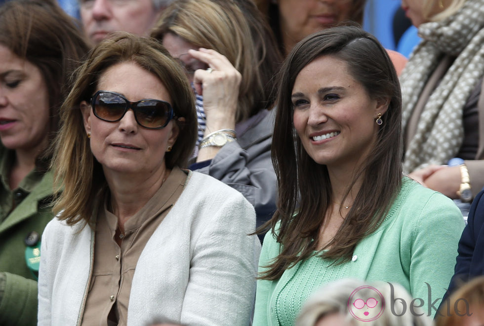 Carole y Pippa Middleton en un torneo de tenis en Londres