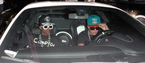 Justin Bieber y Lil Twist tras golpear al fotógrafo con el coche