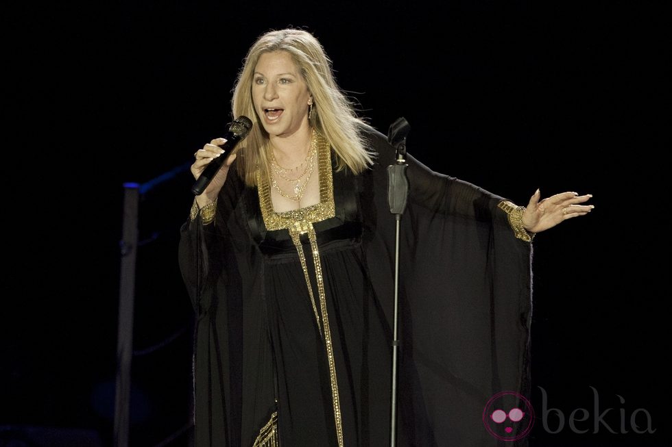 Barbra Streisand durante su concierto en Israel