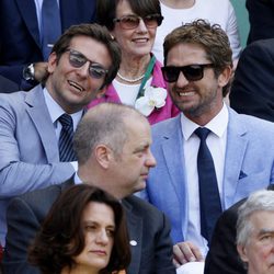 Gerard Butler y Bradley Cooper en la final de Wimbledon 2013