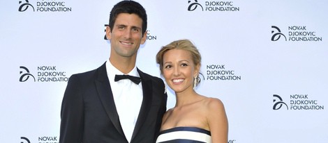 Novak Djokovic y Jelena Ristic en una cena solidaria de la Fundación Novak Djokovic