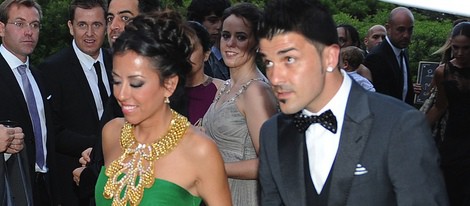 David Villa y Patricia González en la boda de Xavi Hernández y Nuria Cunillera