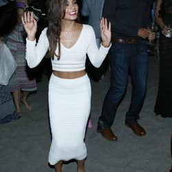 Vanessa Hudgens se divierte bailando en la Cena de Gala Fest 2013 de Italia
