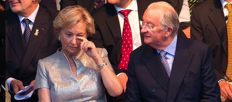 La reina Paola de Bélgica se emociona en su último acto público