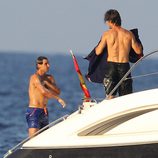 Rafa Nadal y Carlos Moyá en un barco en Mallorca