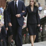 El Príncipe Felipe y la Princesa Letizia en el funeral por las víctimas del tren de Santiago