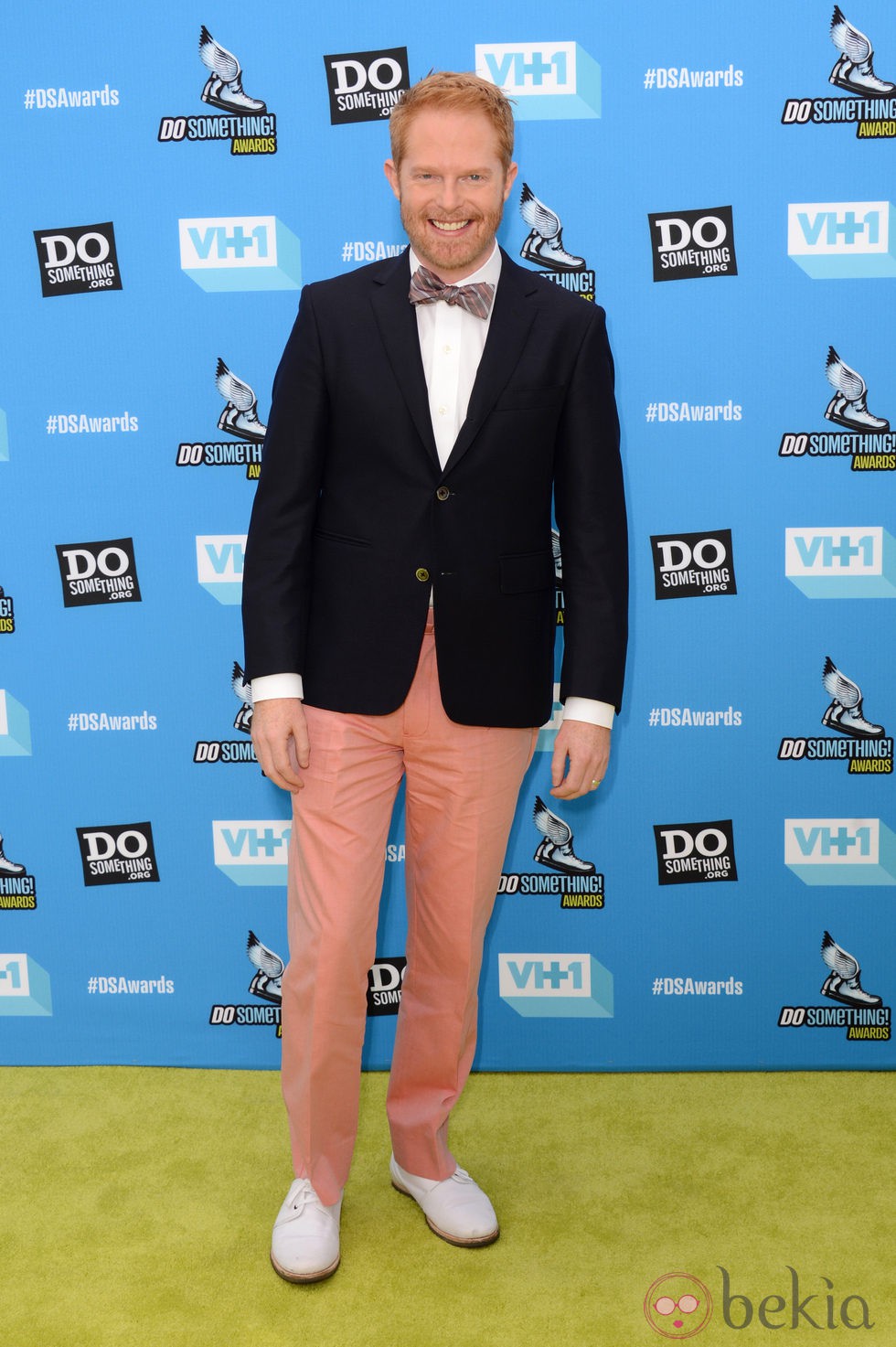 Jesse Tyler Ferguson en los premios Do Something 2013 en Los Ángeles