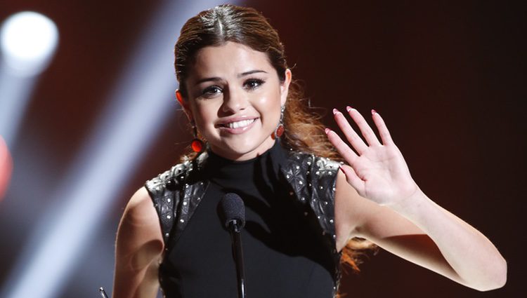 Selena Gomez en los Premios Young Hollywood 2013