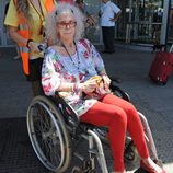 La Duquesa de Alba llega a Ibiza en silla de ruedas
