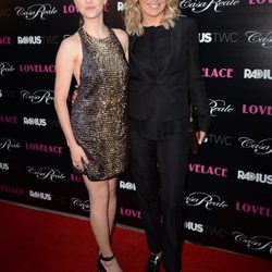 Amanda Seyfried y Sharon Stone en el estreno de 'Lovelace' en Los Ángeles