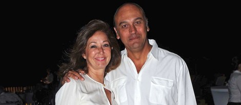 Ana Rosa Quintana y Juan Muñoz en la fiesta de aniversario de Sotogrande