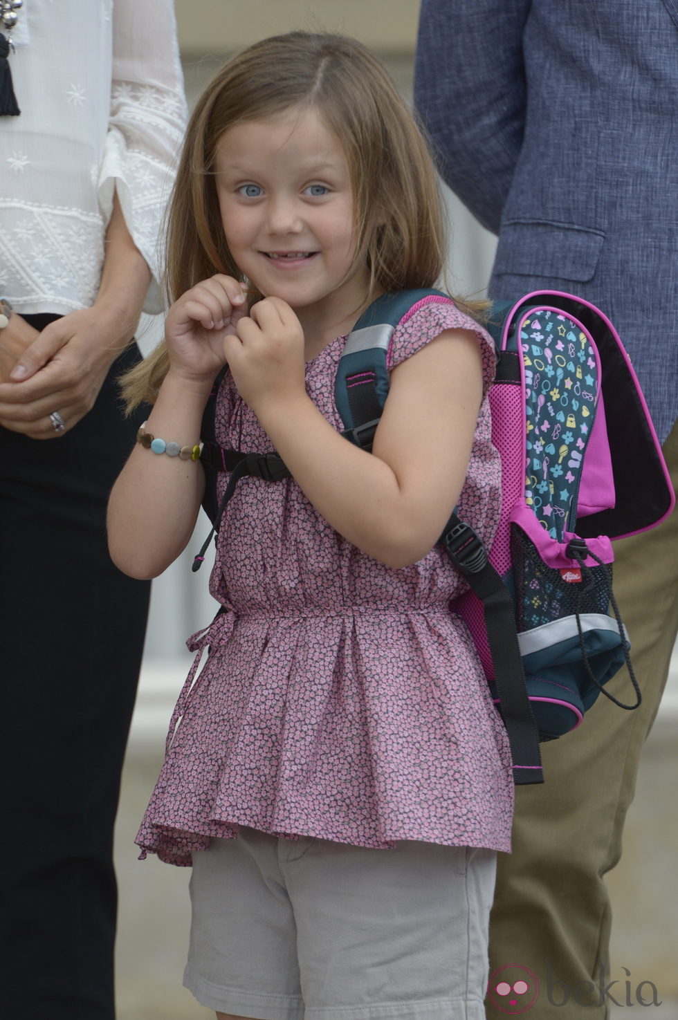 Isabel de Dinamarca en su primer día de colegio