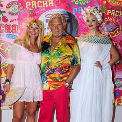 Marc Ostarcevic en la fiesta Flower Power de Ibiza 2013
