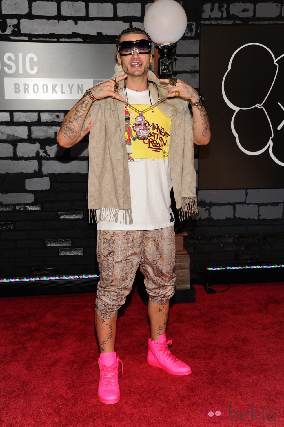 Riff Raff en la alfombra roja de los MTV VMA 2013