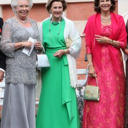 La Princesa Cristina, Sonia de Noruega y Silvia de Suecia en la boda de Gustaf Magnusson y Vicky Andren