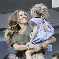 Sarah Jessica Parker con su hija en el US Open de tenis femenino