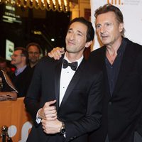 Adrien Brody y Liam Neeson en el estreno de 'The Third Person' en el Festival Internacional de Cine de Toronto 2013