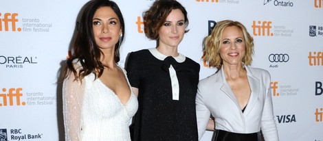 Moran Atias, Loan Chabanol y Maria Bello en el estreno de 'The Third Person' en el Festival Internacional de Cine de Toronto 2013