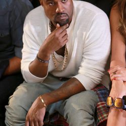 Kanye West en el desfile primavera/verano 2014 de Diesel en la Semana de la Moda de Nueva York