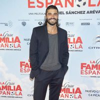 Álex García en el estreno de 'La Gran Familia Española'