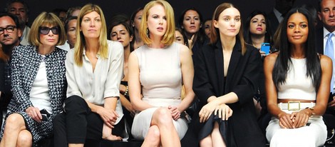 Anna Wintour, Nicole Kidman y Rooney Mara en el desfile primavera/verano 2014 de Calvin Klein en la Semana de la Moda de Nueva York