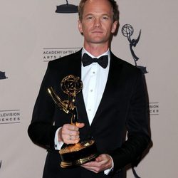 Neil Patrick Harris en los Emmy Creativos 2013