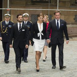 El Príncipe Carlos Felipe, Magdalena de Suecia y Chris O'Neill en la apertura del Parlamento